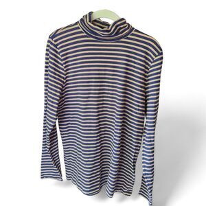 J crew 100% cotton tissue turtleneck long sleeve. Women's M. Fall preppy comfort